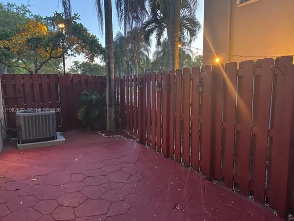$3,400 | 16061 Emerald Cove Road, Unit 16061, Weston, FL 33331