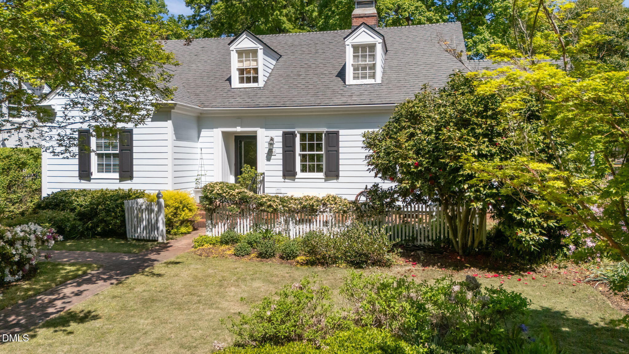 1712 Arlington Street Raleigh, NC 27608 - Photo 3 of 49 Gallery Image 3