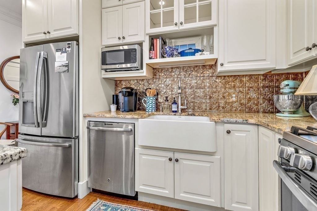 34 Worcester Square, Unit 4 Boston, MA 02118 - Photo 3 of 18