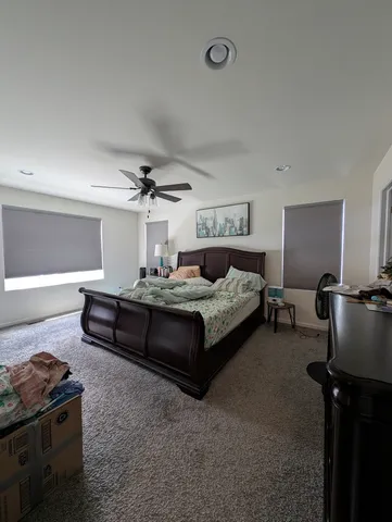 $3,200 | 3759 St James Court, Elgin, IL 60124