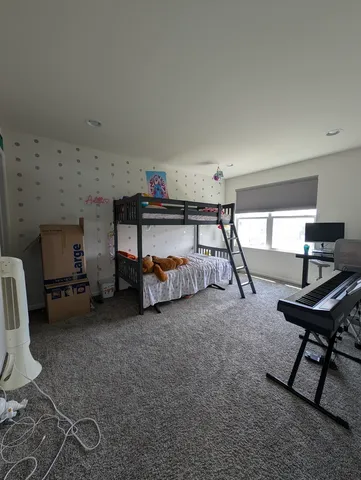 $3,200 | 3759 St James Court, Elgin, IL 60124