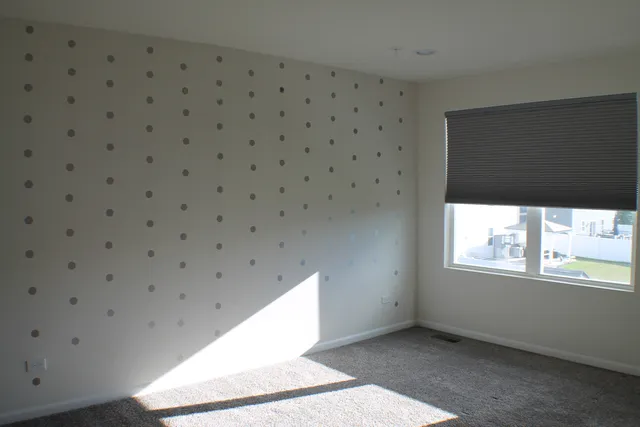 $3,200 | 3759 St James Court, Elgin, IL 60124