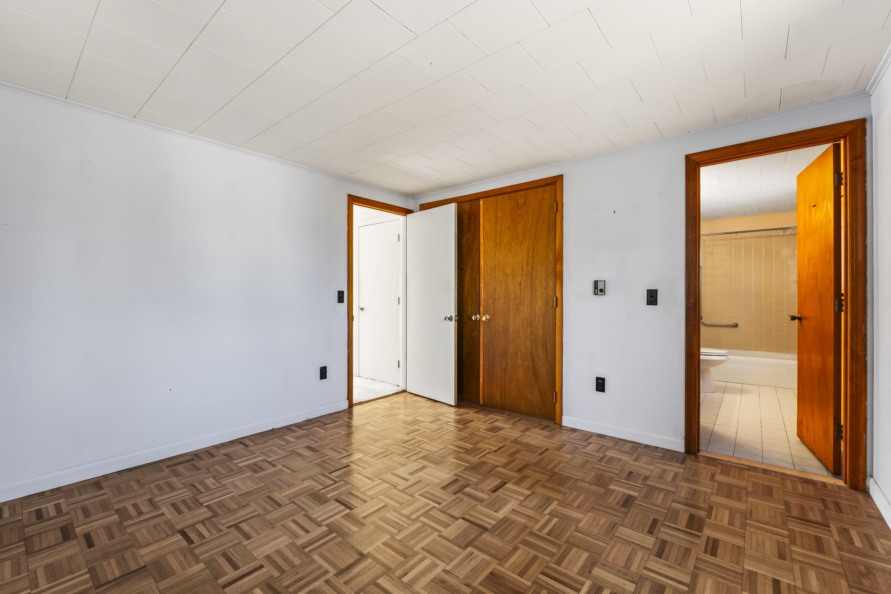 67 Nicole Road York, ME 03909 - Photo 25 of 46 Primary Bedroom