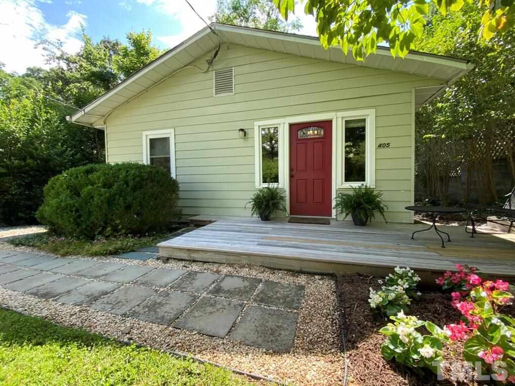 What a wonderful hidden charming home within easy walking distance to downtown Hillsborough.