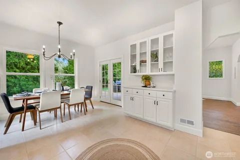 $825,000 | 19010 Friday Creek Lane, Burlington, WA 98233