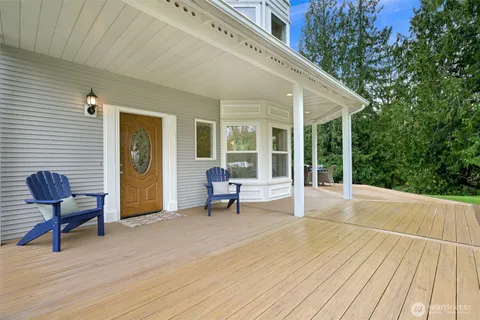 $825,000 | 19010 Friday Creek Lane, Burlington, WA 98233