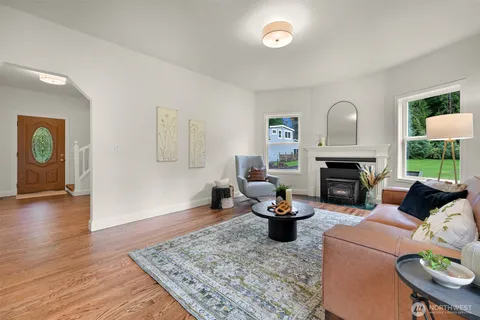 $825,000 | 19010 Friday Creek Lane, Burlington, WA 98233