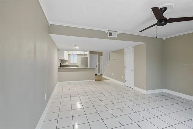 $154,900 | 1836 North Crystal Lake Drive, Unit 44, Lakeland, FL 33801