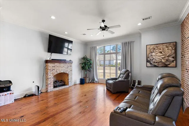 $704,900 | 213 South Woodcreek Road, Madison, MS 39110