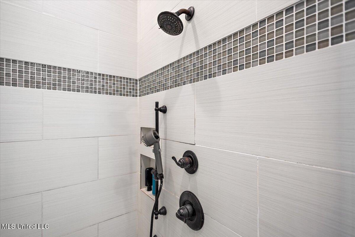 213 South Woodcreek Road Madison, MS 39110 - Photo 30 of 49 39-3HTP9801 - Copy