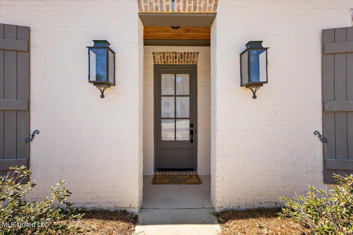 213 South Woodcreek Road Madison, MS 39110 - Photo 3 of 49 07-3HTP9720 - Copy