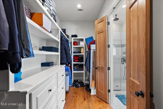 $704,900 | 213 South Woodcreek Road, Madison, MS 39110