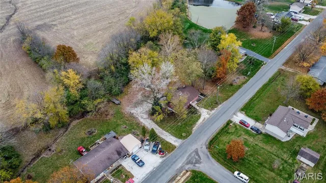 $200,000 | 23388 Glenda Avenue, Jerseyville, IL 62052