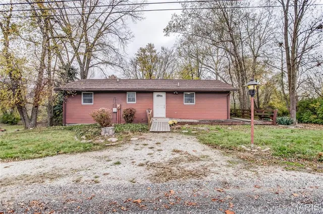 $200,000 | 23388 Glenda Avenue, Jerseyville, IL 62052