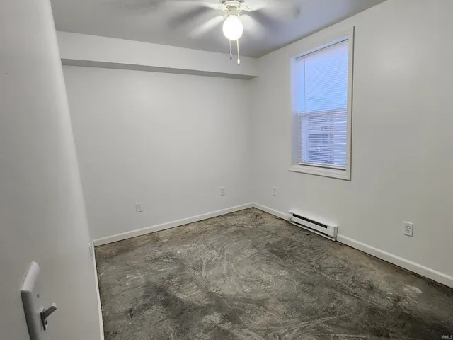 $1,950 | 403 Oakwood Street, Angola, IN 46703