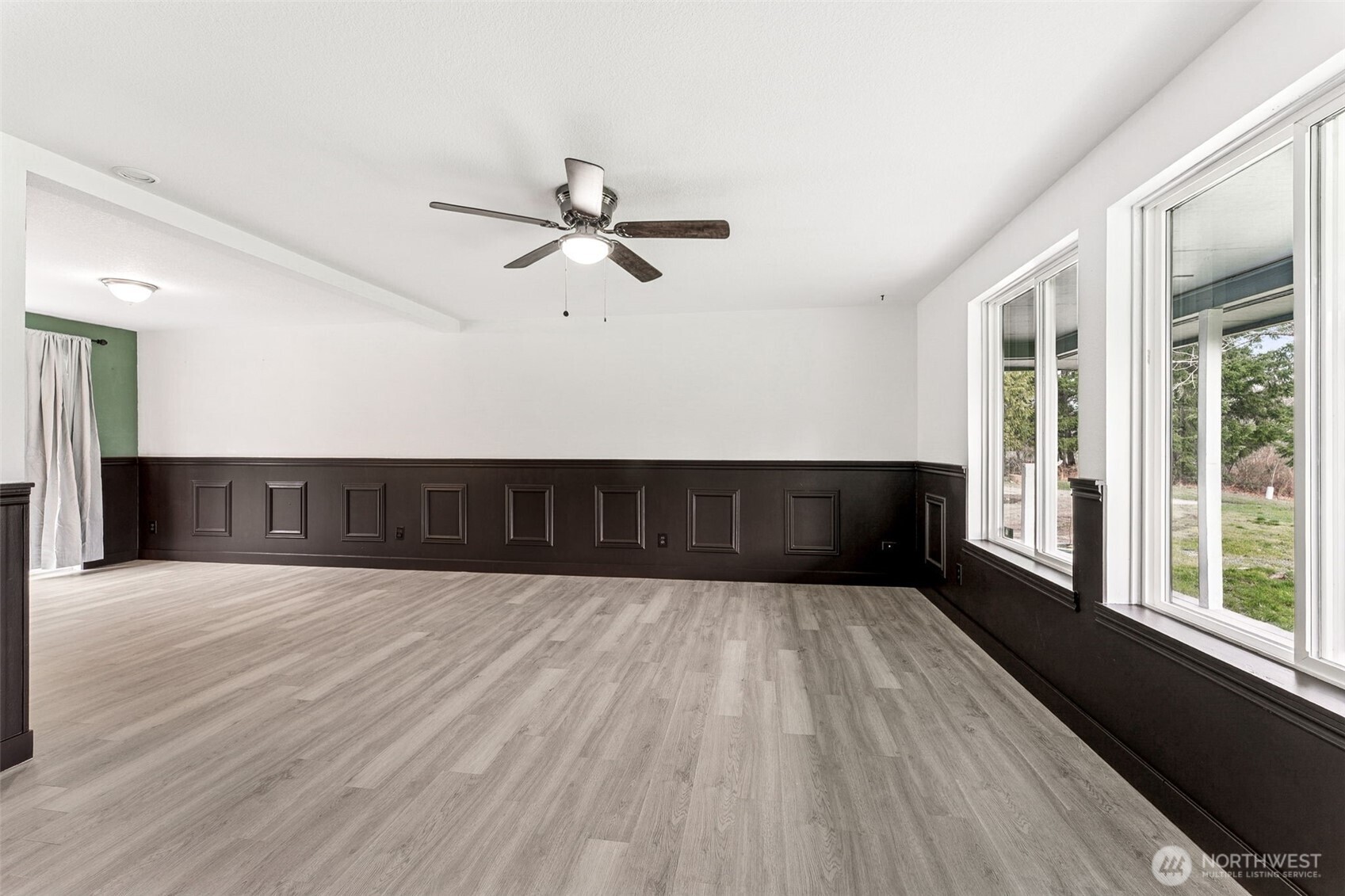 33210 78th Avenue South Roy, WA 98580 - Photo 4 of 32