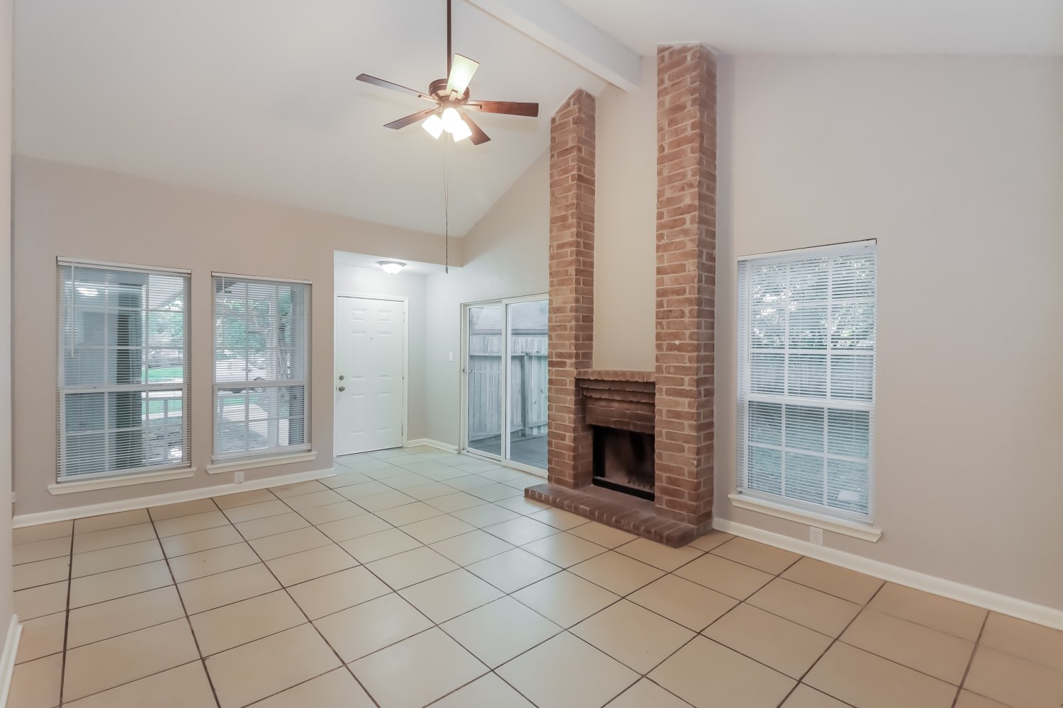 3131 Cliff Swallow Court Spring, TX 77373 - Photo 3 of 15