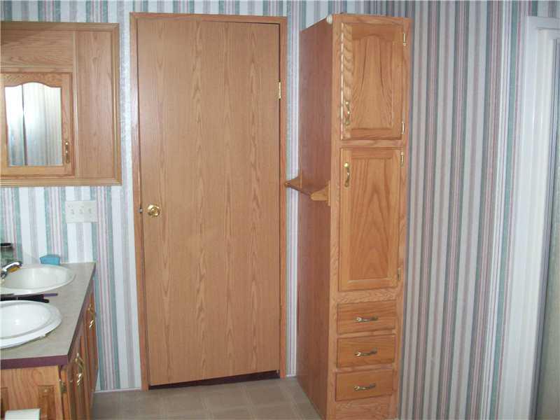 1761 Dennison Run Road Polk, PA 16342 - Photo 11 of 20 Master Bath/Spa.