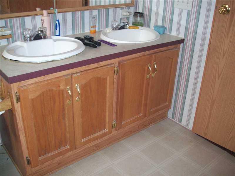 1761 Dennison Run Road Polk, PA 16342 - Photo 12 of 20 Master Bath/Spa.