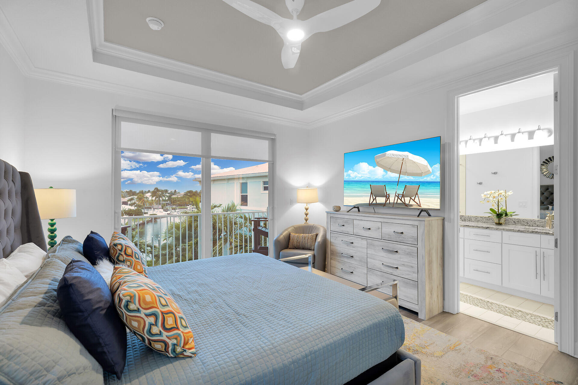451 Sombrero Beach Road Marathon, FL 33050 - Photo 17 of 55 a bedroom with a bed and a dresser