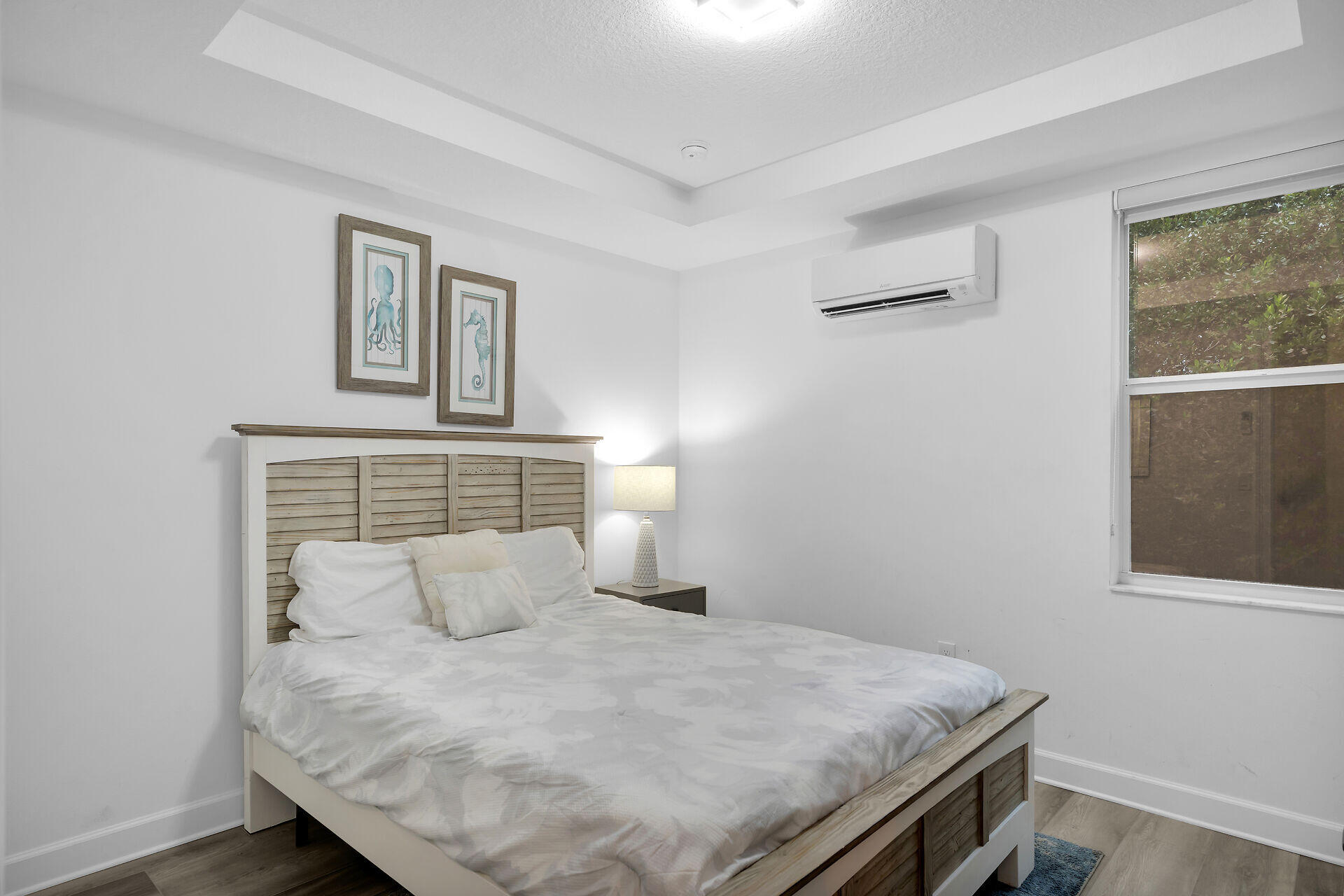 451 Sombrero Beach Road Marathon, FL 33050 - Photo 25 of 55 a bedroom with a bed and a window
