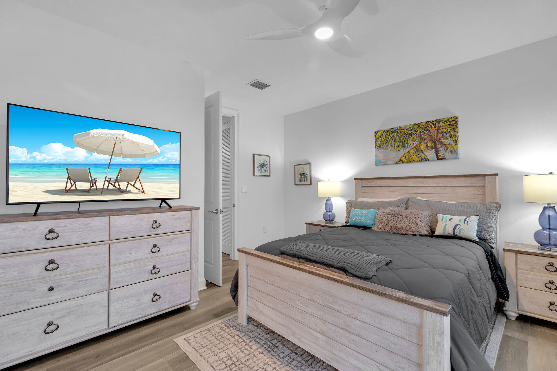 451 Sombrero Beach Road Marathon, FL 33050 - Photo 31 of 55 a bedroom with a bed and a large window