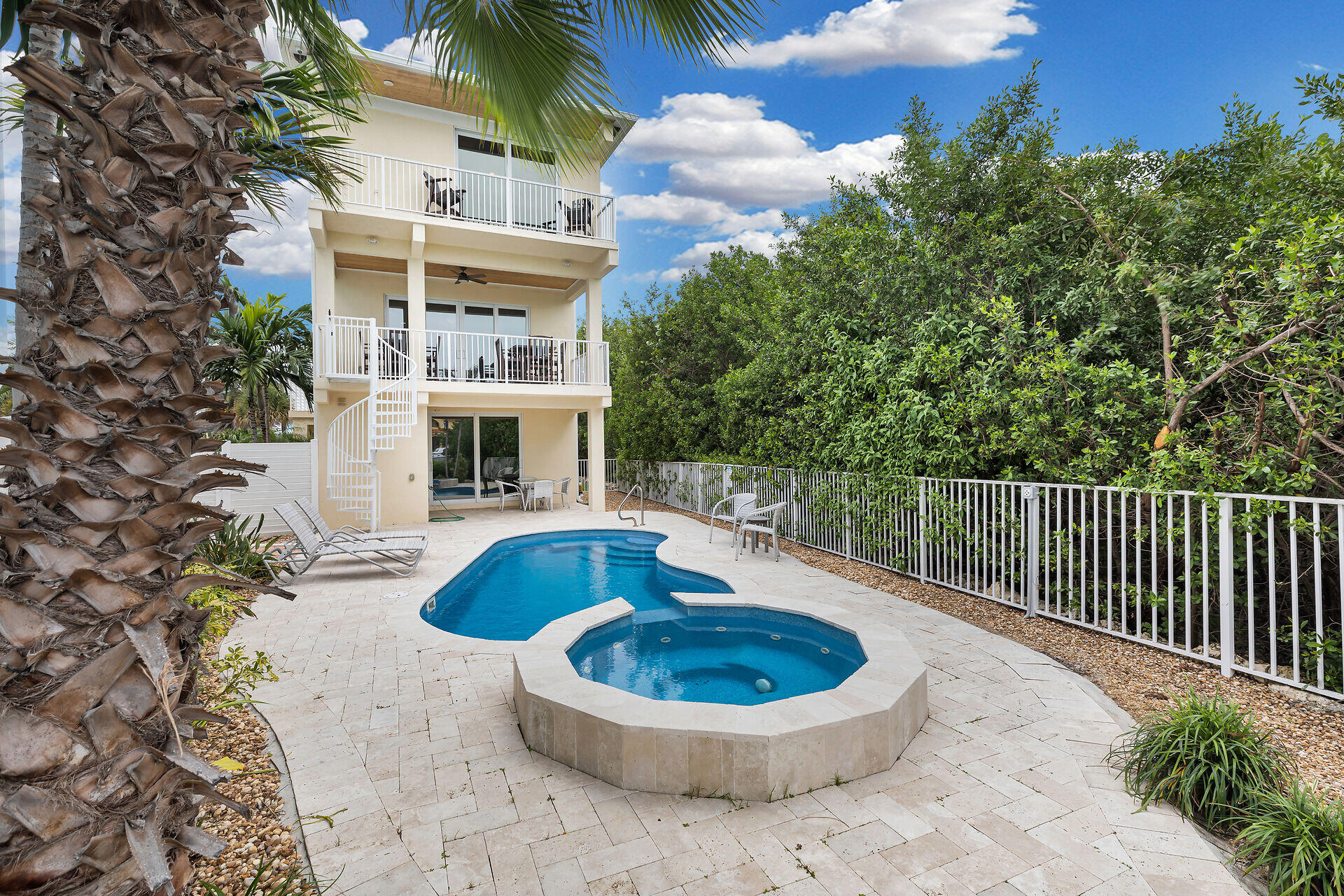 451 Sombrero Beach Road Marathon, FL 33050 - Photo 42 of 55 virtual-tour-360373-53