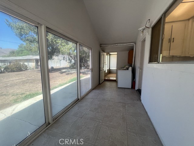 3575 Campbell Street, Unit A Riverside, CA 92509 - Photo 17 of 19 Gallery Image 17