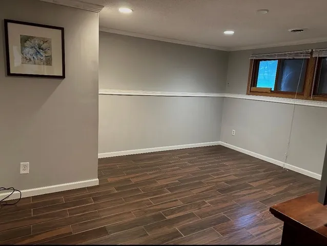 $2,600 | 1657 Helena Road North, Oakdale, MN 55128