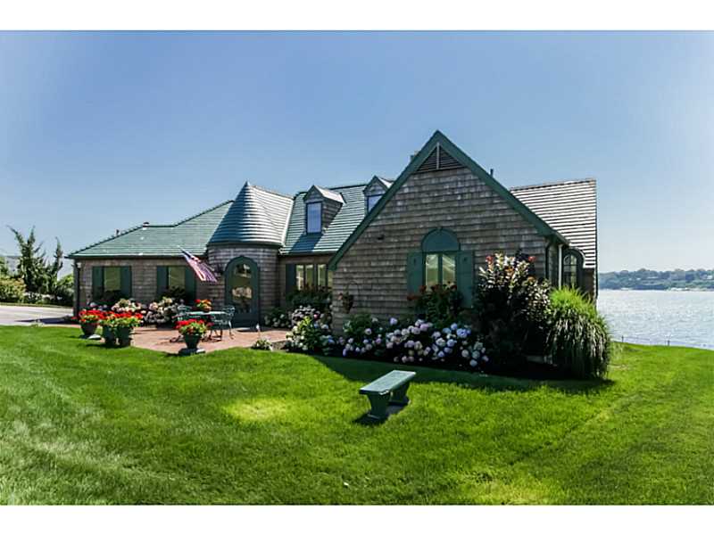 336 Colonel John Gardner Road Narragansett, RI 02882 - Photo 2 of 25 Exterior Front.