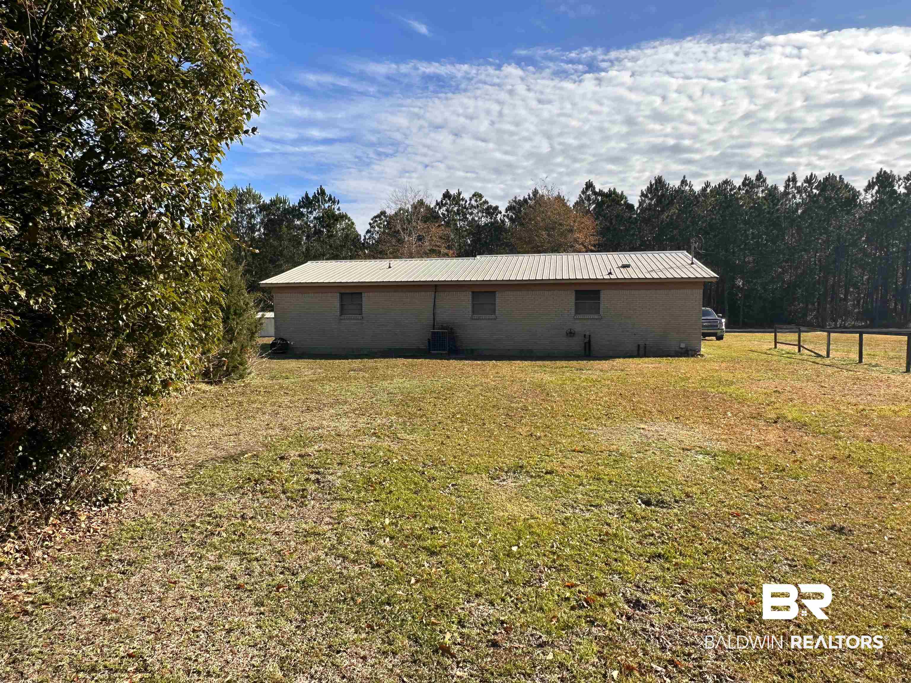 6567 Molsbee Road Foley, AL 36535 - Photo 2 of 15