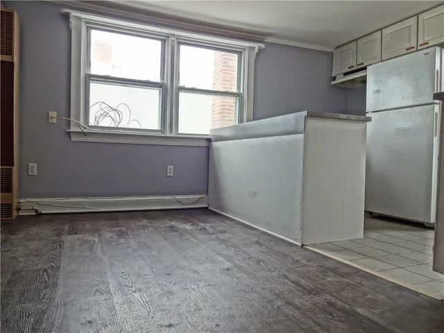 $1,800 | 16 Mann Avenue, Unit 3, Newport, RI 02840