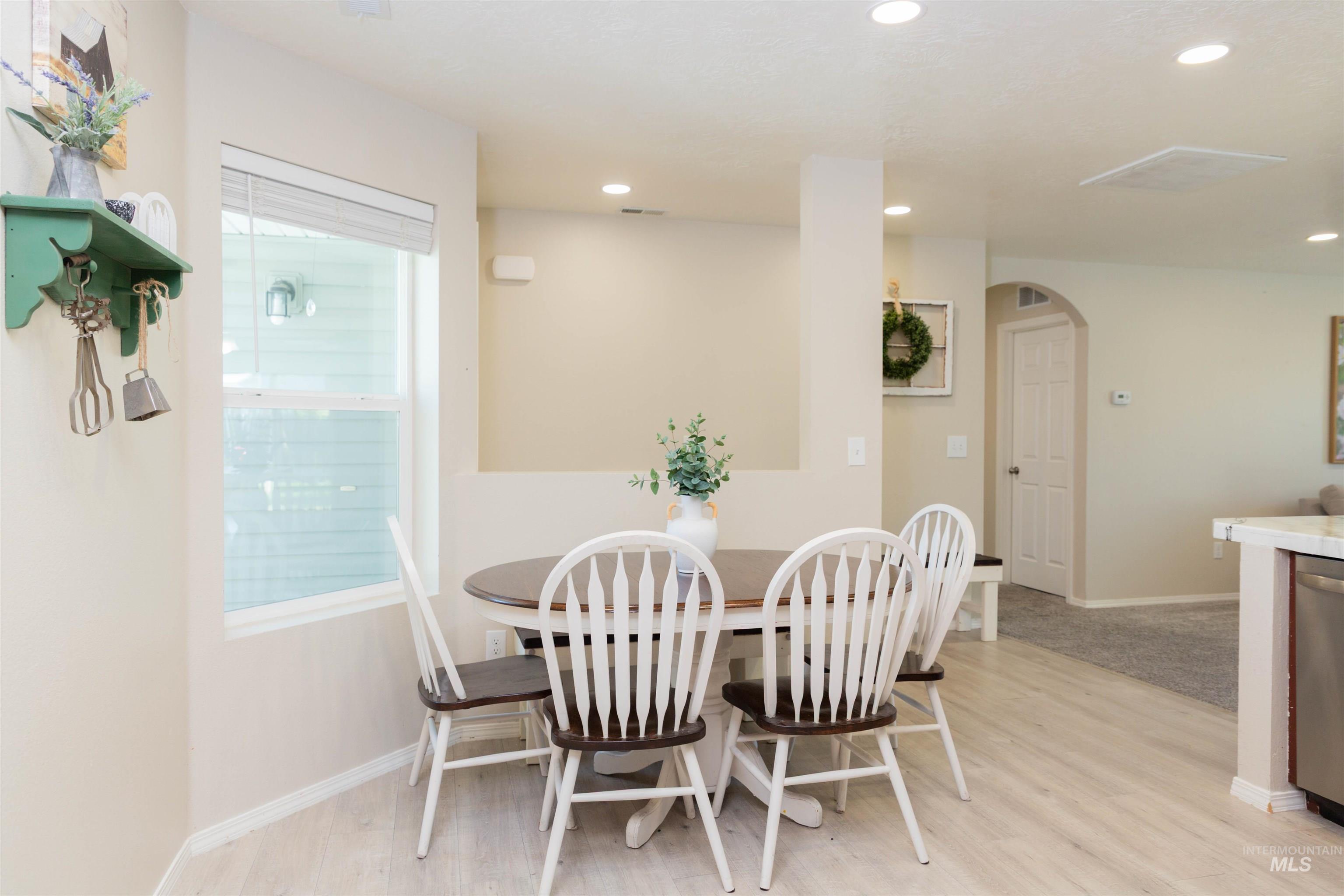 16919 Abram Avenue Caldwell, ID 83607 - Photo 9 of 32