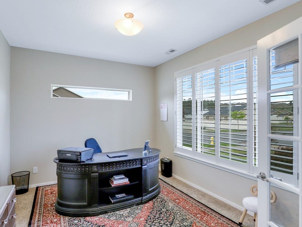 1035 South Harmony Road Spokane Valley, WA 99016 - Photo 9 of 36 Gallery Image 9