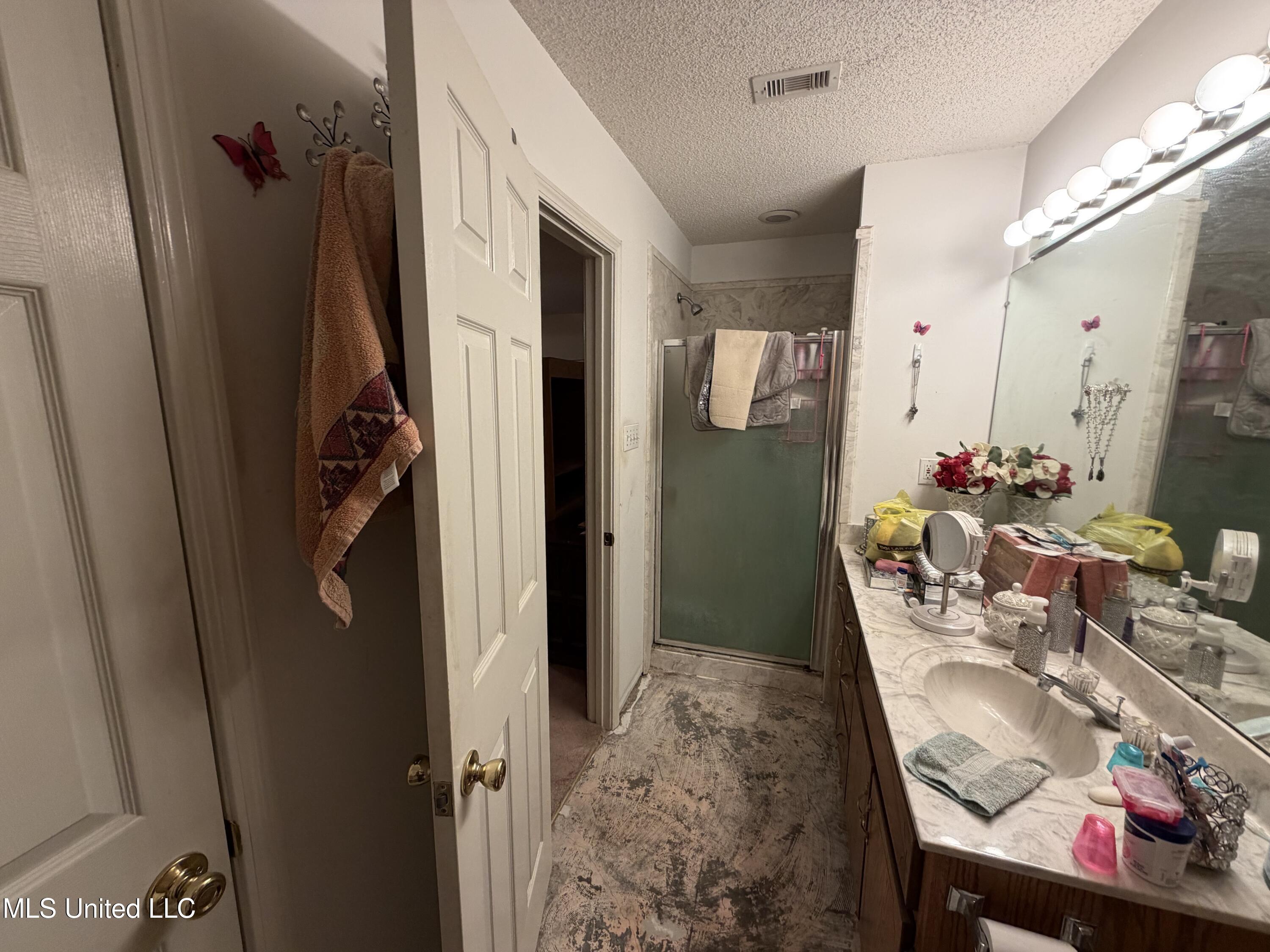 27101 Highway 53 Saucier, MS 39574 - Photo 13 of 25 IMG_0142