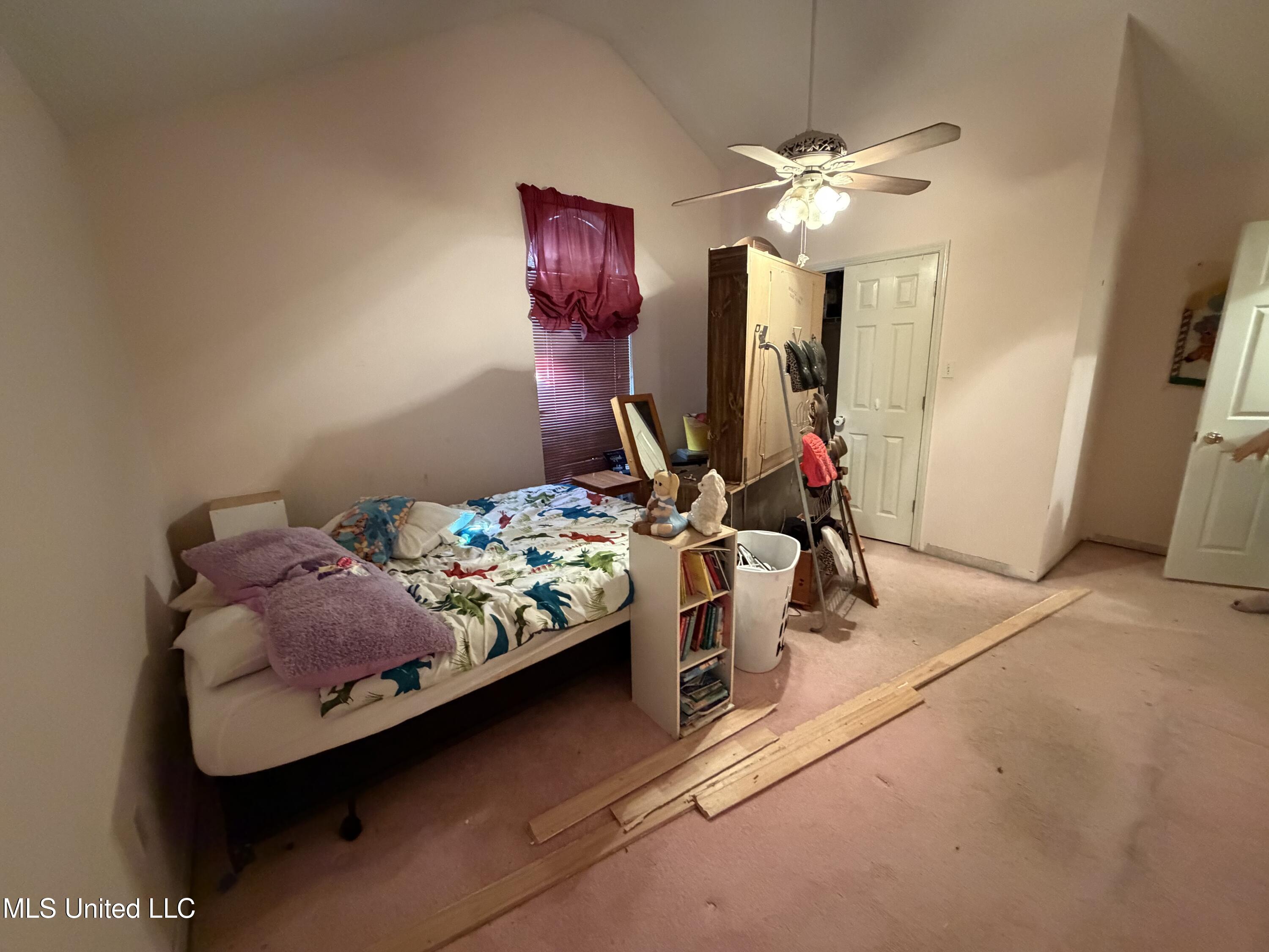 27101 Highway 53 Saucier, MS 39574 - Photo 8 of 25 IMG_0136