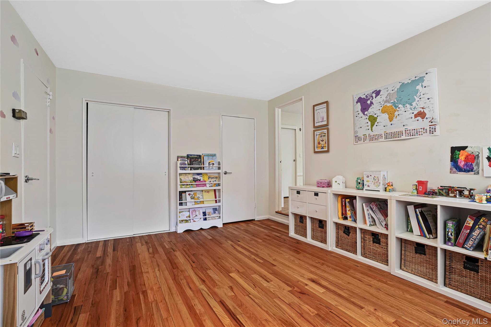 97 Hanson Lane New Rochelle, NY 10804 - Photo 20 of 43 Large Bedroom III With Two Closets & En Suite Bathroom