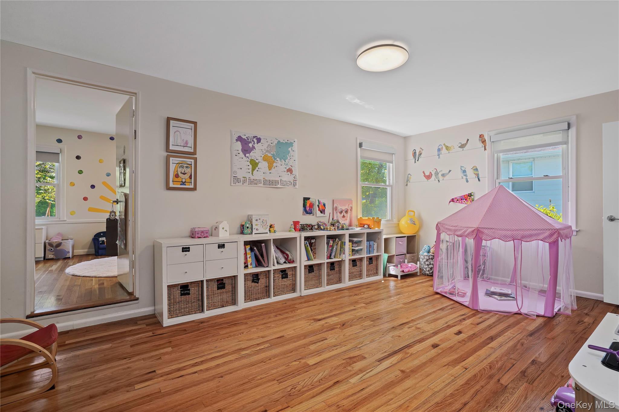 97 Hanson Lane New Rochelle, NY 10804 - Photo 21 of 43 Large Bedroom III
