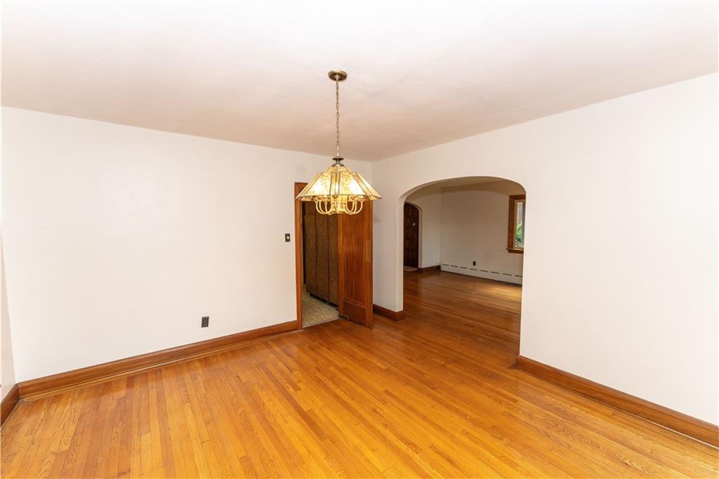 13 Roxbury Road Pittsburgh, PA 15221 - Photo 12 of 25 Gallery Image 12