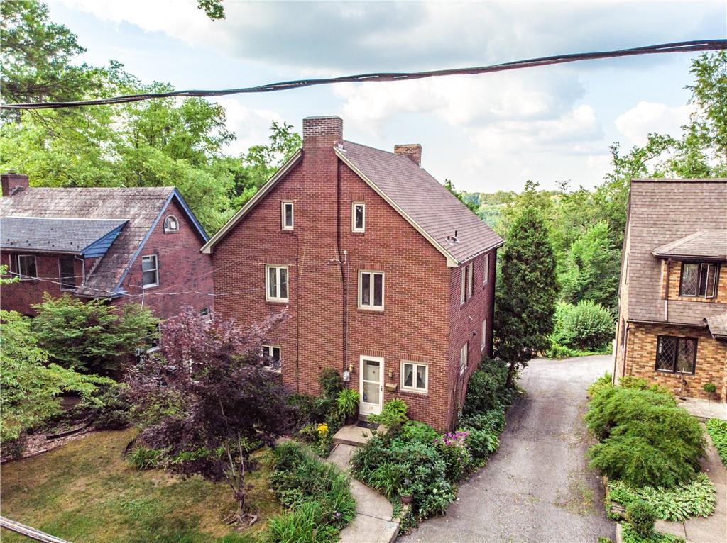 13 Roxbury Road Pittsburgh, PA 15221 - Photo 2 of 25 Gallery Image 2