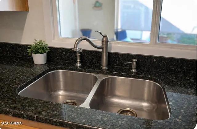 $2,200 | 5830 North 83rd Street, Scottsdale, AZ 85250