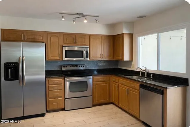 $2,200 | 5830 North 83rd Street, Scottsdale, AZ 85250