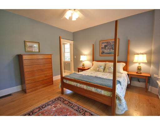 96 Christian Hill Road Upton, MA 01568 - Photo 17 of 30 Gallery Image 17