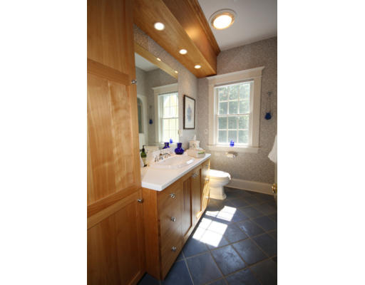96 Christian Hill Road Upton, MA 01568 - Photo 24 of 30 Gallery Image 24