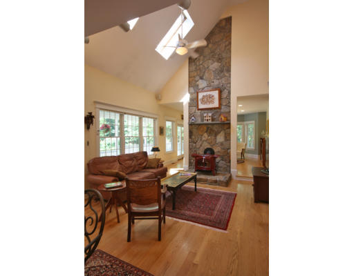 96 Christian Hill Road Upton, MA 01568 - Photo 4 of 30 Gallery Image 4