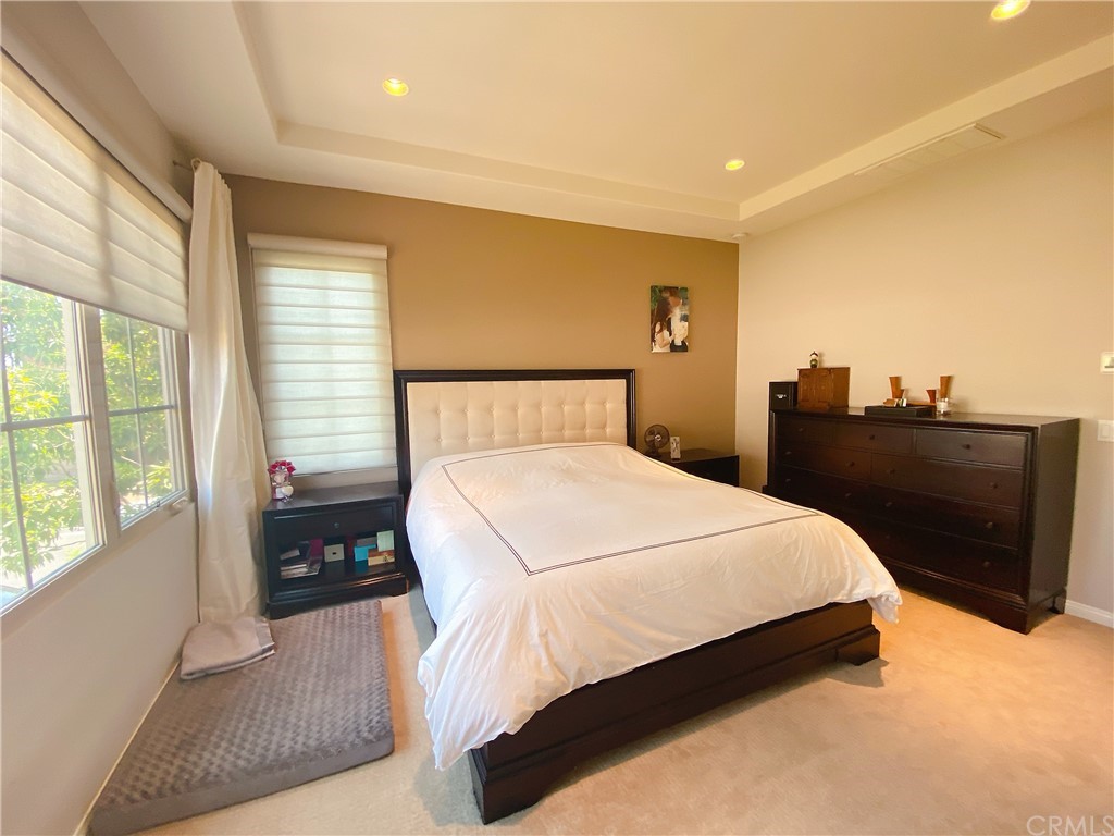 103 Bianco Irvine, CA 92618 - Photo 14 of 32