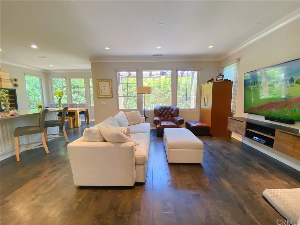 103 Bianco Irvine, CA 92618 - Photo 6 of 32