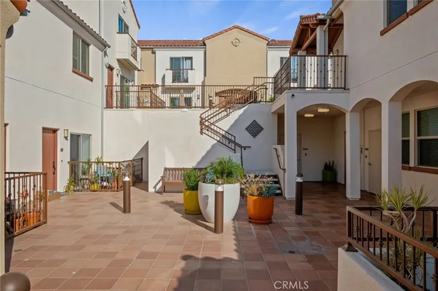$735,000 | 44 Coronado Street, Unit 202, Ventura, CA 93001