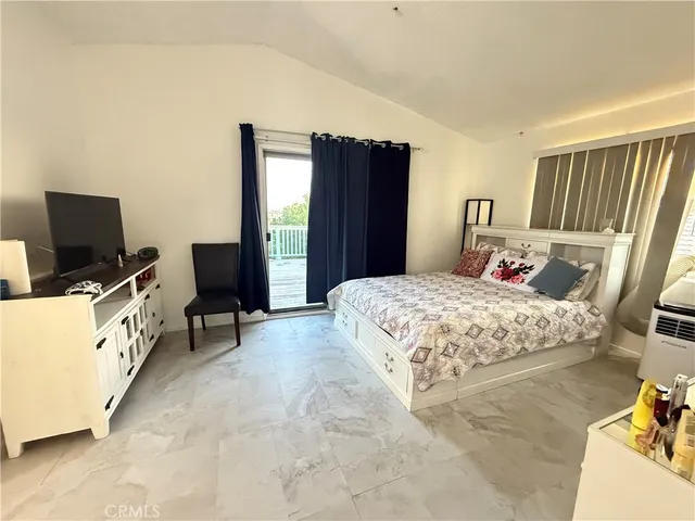 a bathroom with a double vanity sink and mirror