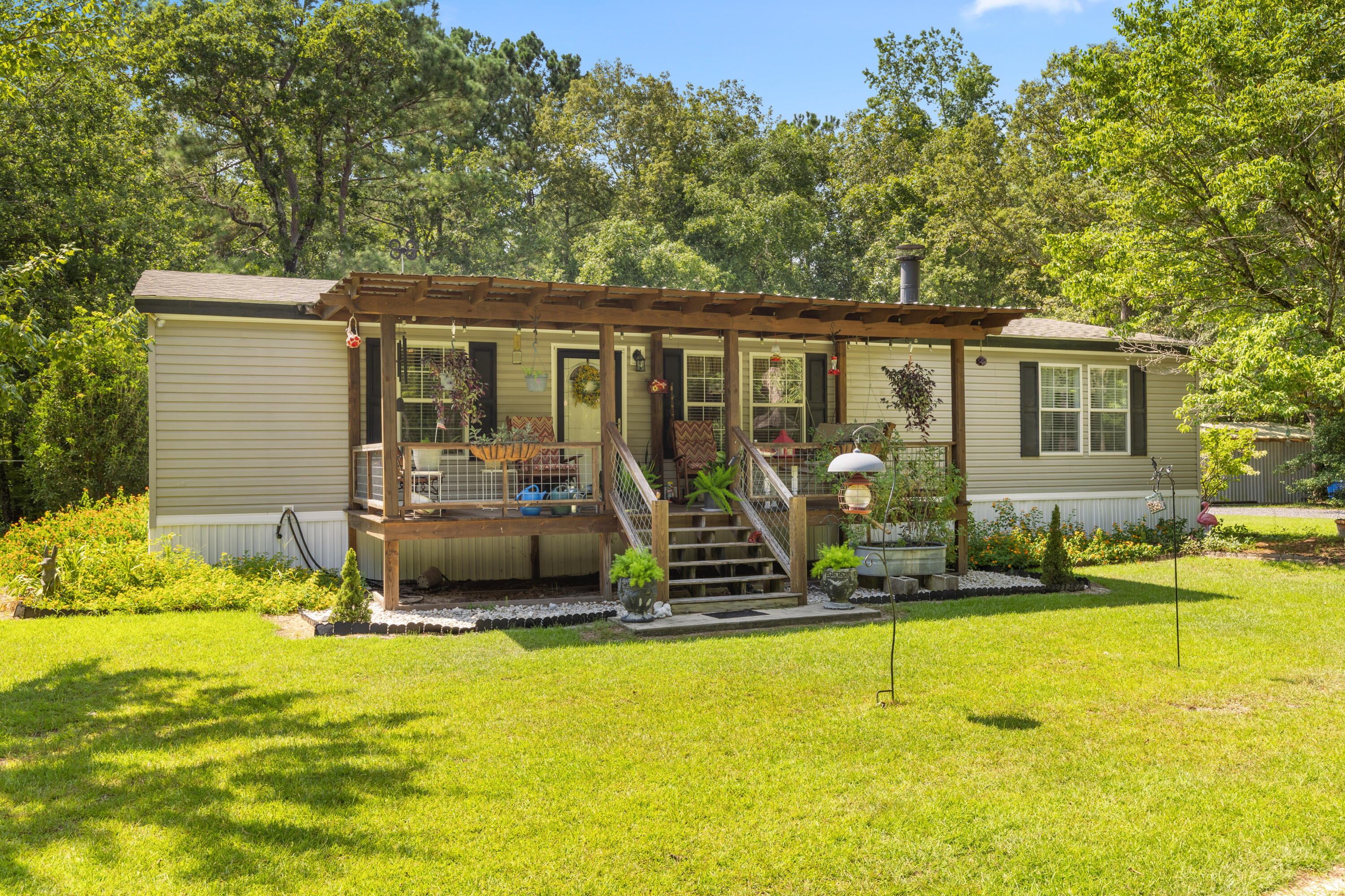 845 Schoolhouse Road Dorchester, SC 29437 - Photo 1 of 37 1G1A6111